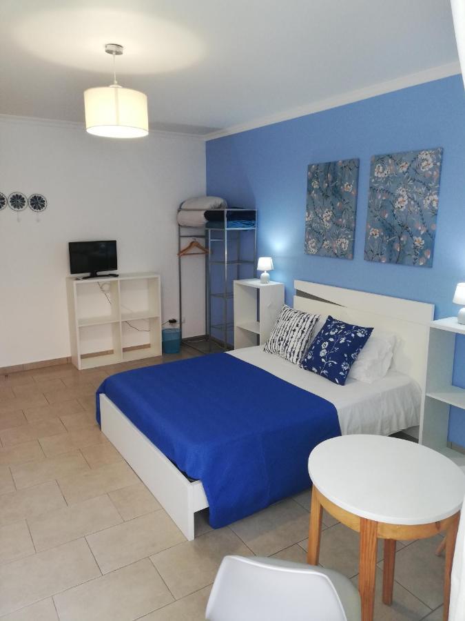 Fx Pena Hostel ฟุงชาล ภายนอก รูปภาพ