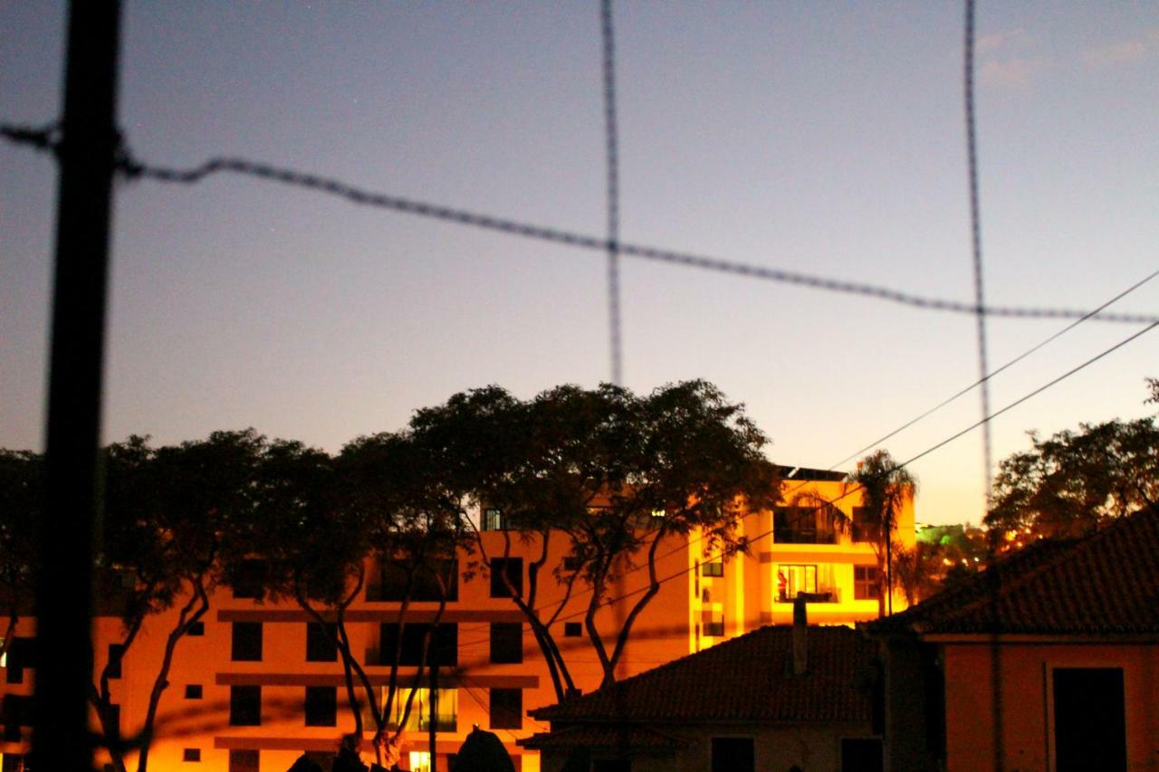 Fx Pena Hostel ฟุงชาล ภายนอก รูปภาพ